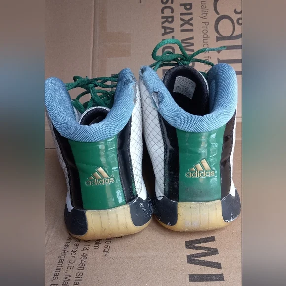 Adidas Pro Model 12US - Picture 3 of 4